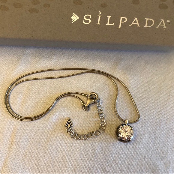 Silpada N1969 Center Stage Cubic Zirconia Necklace - Picture 7 of 13
